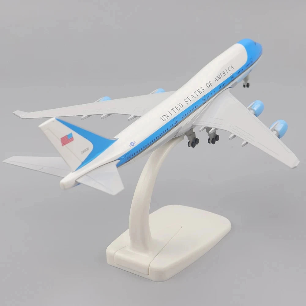 Air Force one 1:400 Die-cast Metal Airplane Model with Stand 747 Alloy Model Plane 20CM Airplane Model Kits for Aviation Enthusi