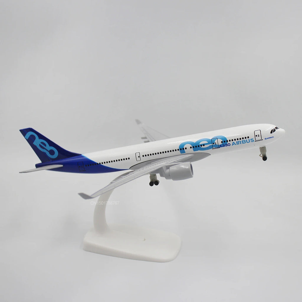 1/400 Scale 20CM Diecast Alloy Antonov An-225 "Mriya" A380 330 747 777 Airplane Model For Gift Collection