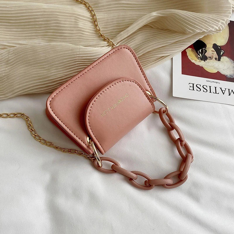 Wholesale of Korean Mini Jelly Bags, New Acrylic Chain Crossbody Bags, Versatile and Popular Hand-held Women's Bags
