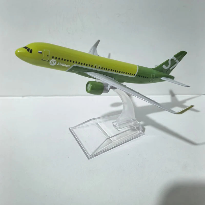 JASON TUTU 16cm Siberian Airlines S7 Airbus 320 Plane Airplane Model Aircraft Model Diecast Metal 1/400 Scale Planes Gift Collec