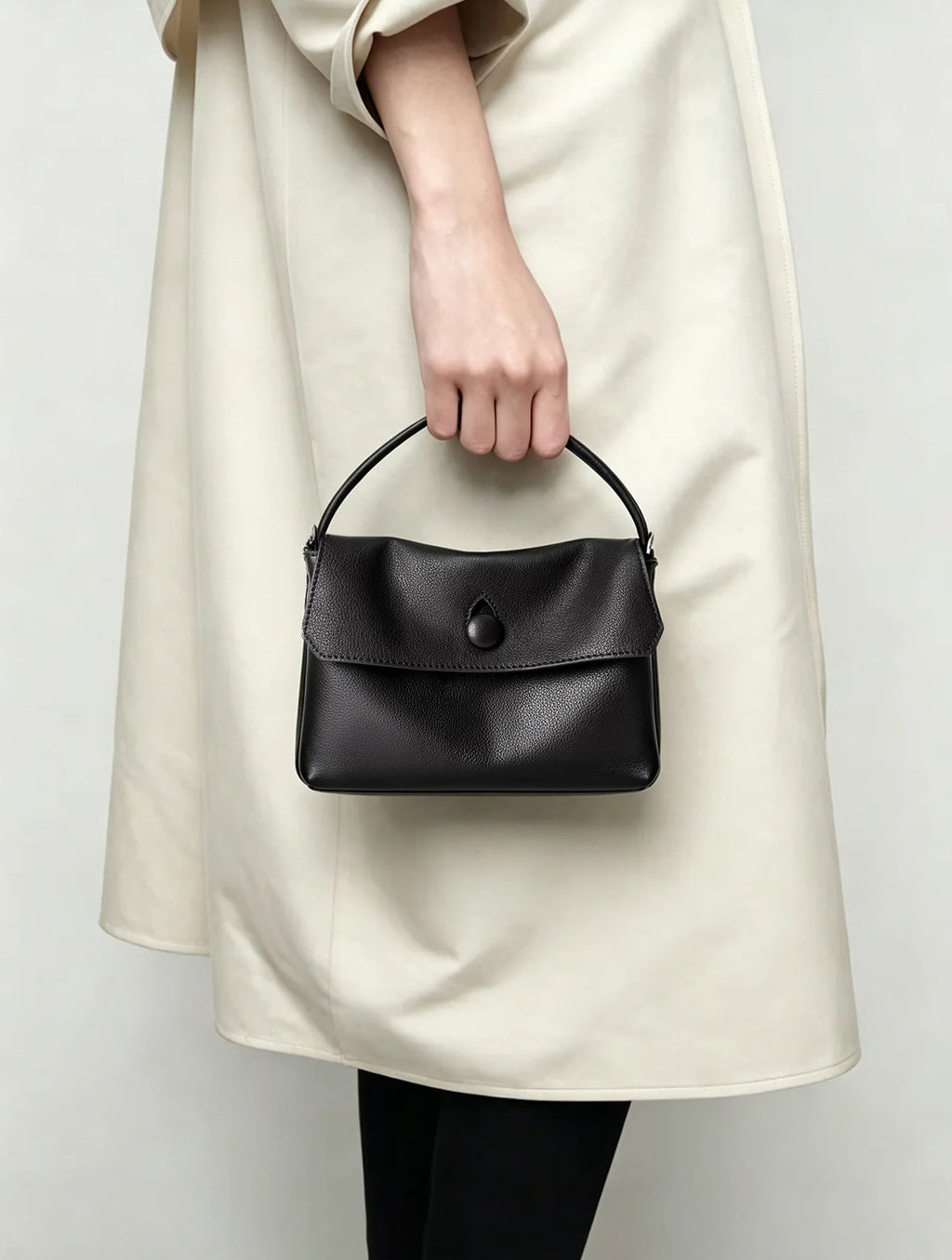 Genuine Leather Button Bag Small Cowhide Handbag Shoulder Bag for Mobile Phone
