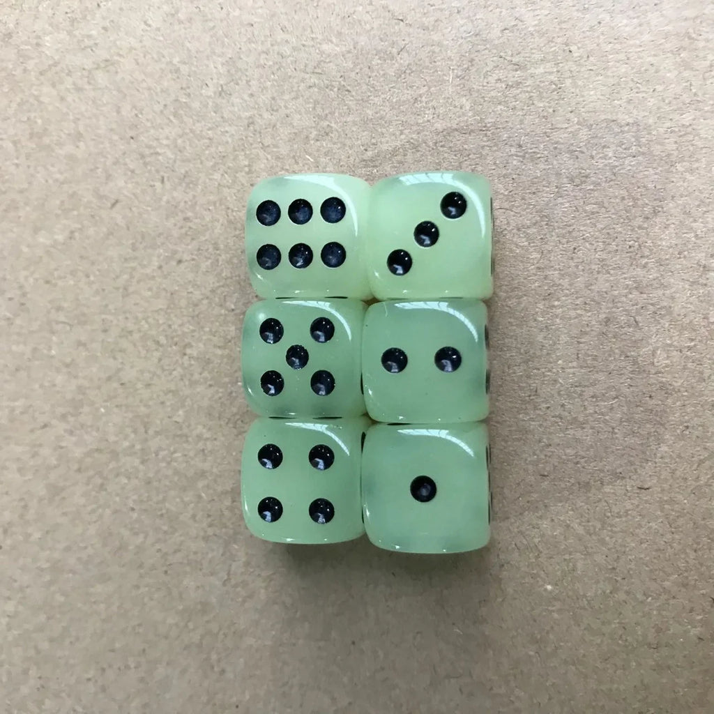 6pcs/lot 14mm Luminous Dice 6 Sided Glowing in The Dark Digital Dice for Night Bar Pub KTV Entertainment Board Game Table Game