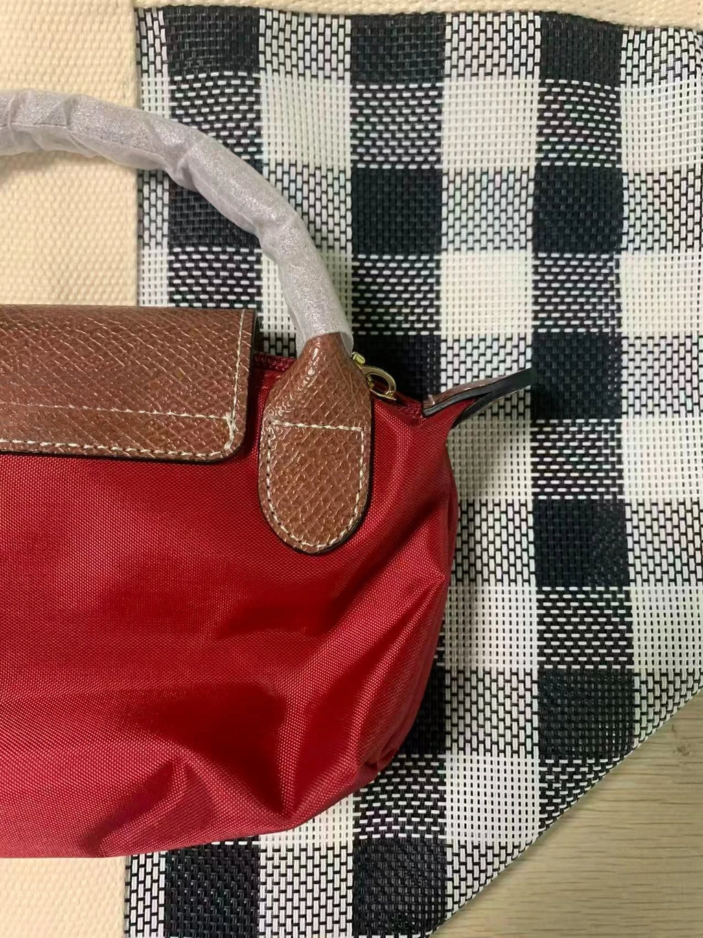 Trendy Style 2026 High-Quality Dumpling Skin Nylon Handbag, Crossbody Bag, Mini Coin Purse, Delicate and Compact Women's Bag