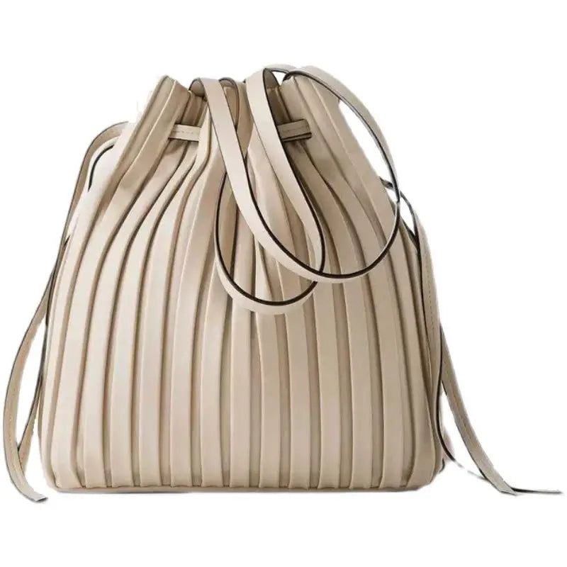 Women Bag Pleated Bucket Bags 2026 New Simple and Fashionable One Shoulder Messenger Pack Bundle Handbag Women Crossbody Package