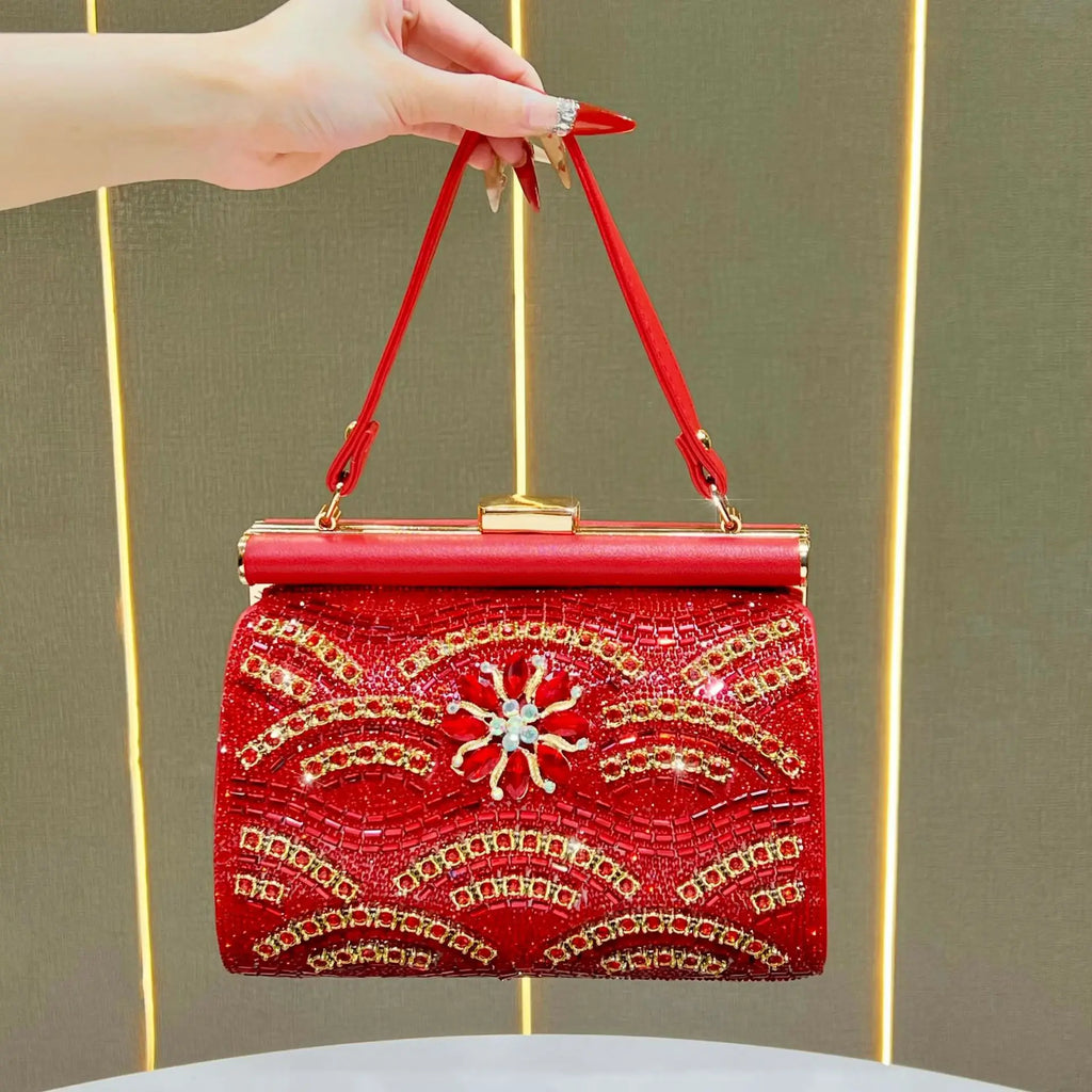 New light luxury dinner bag, shiny diamond-encrusted handbag, shoulder messenger bag, high-end celebrity evening bag.