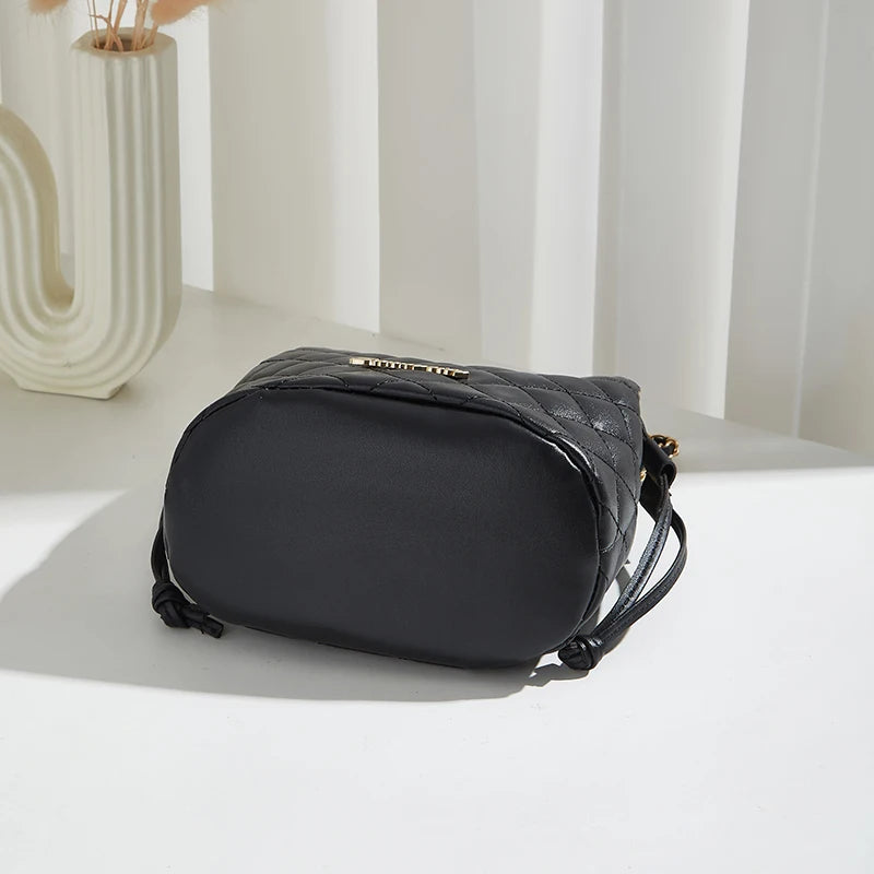 Ladies Large-Capacity Multi-Functional PU Leather Crossbody Bag Durable Commuting Single-Shoulder Handbag