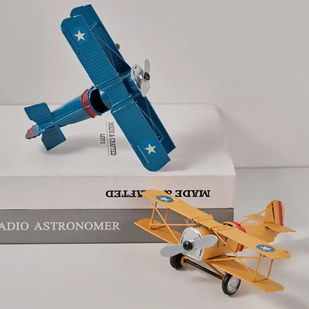 Retro Iron Vintage Airplane Model Handicraft Miniature Aircraft Ornaments Livingroom Delicate Metal Plane Models Kids Gift