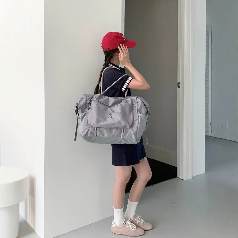 Unisex fashionable lightweight large-capacity travel bag waterproof nylon commuter, fitness, yoga, crossbody shoulder bag