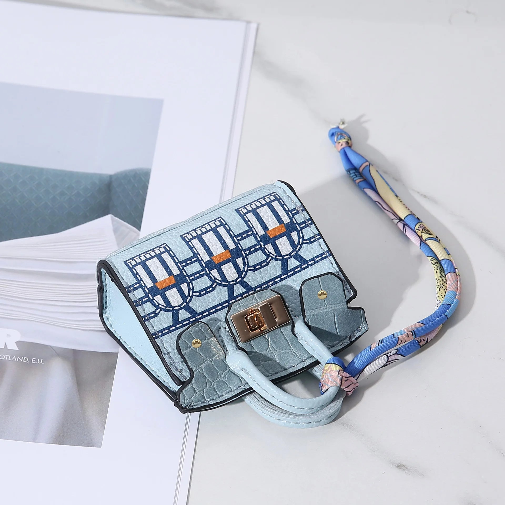 New Mini House Small Bag, Handheld, Portable, Hand Rope, Bluetooth Earphone Bag, Zero Wallet, Multi Functional Small Bag