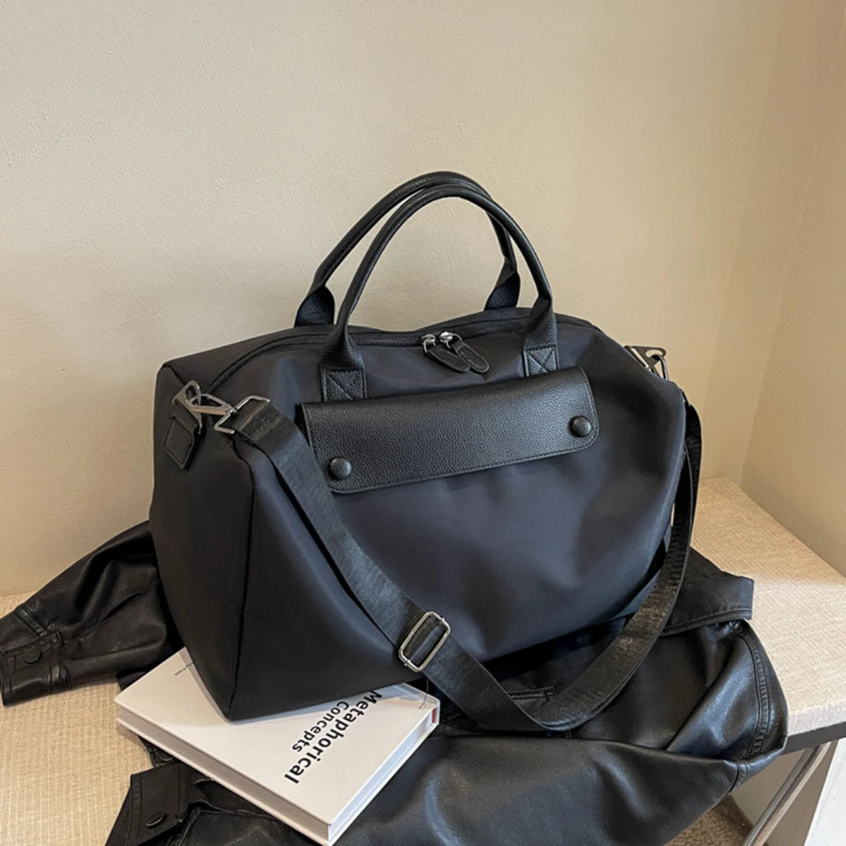 Customized name new fitness bag, dry and wet separation handheld travel bag, large-capacity travel bag