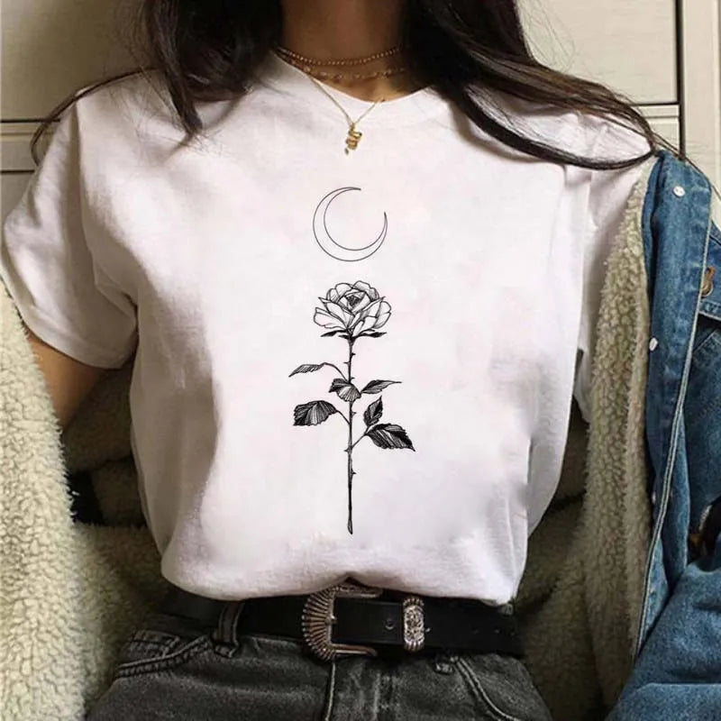 New Fashion Black Tops Funny Female T-shirt Casual Tee Woman Clothes Y2k Cute Tops Moon PrintWomen Harajuku Summer T Shirt Girl