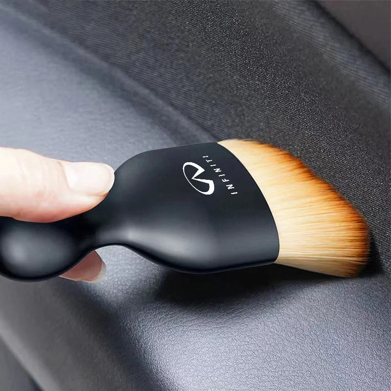 High-end Car Cleaning Brush+Suede Wash Towel For Infiniti EX25 FX35 Q30 Q50 FX37 QX55 QX70 FX45 FX50 G25 G35 G37 JX35 Accessory