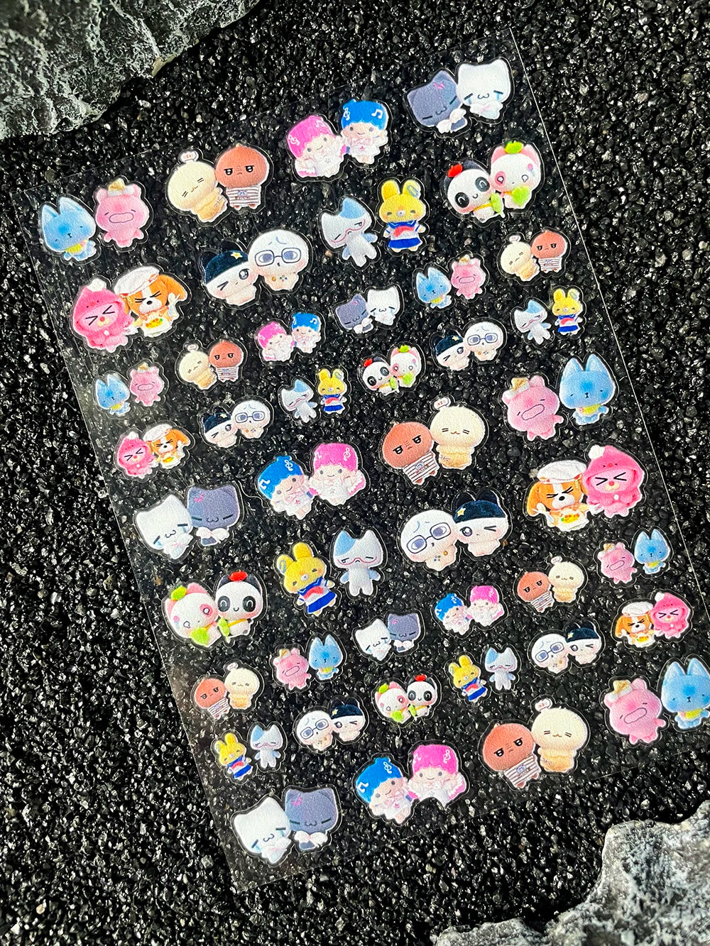 Kawaii Animal Mini Little Rabbit Panda CAT Luggage Tags Stickers Pvc Diary Notebook Skateboard Mobile Phone Nail Art Stickers