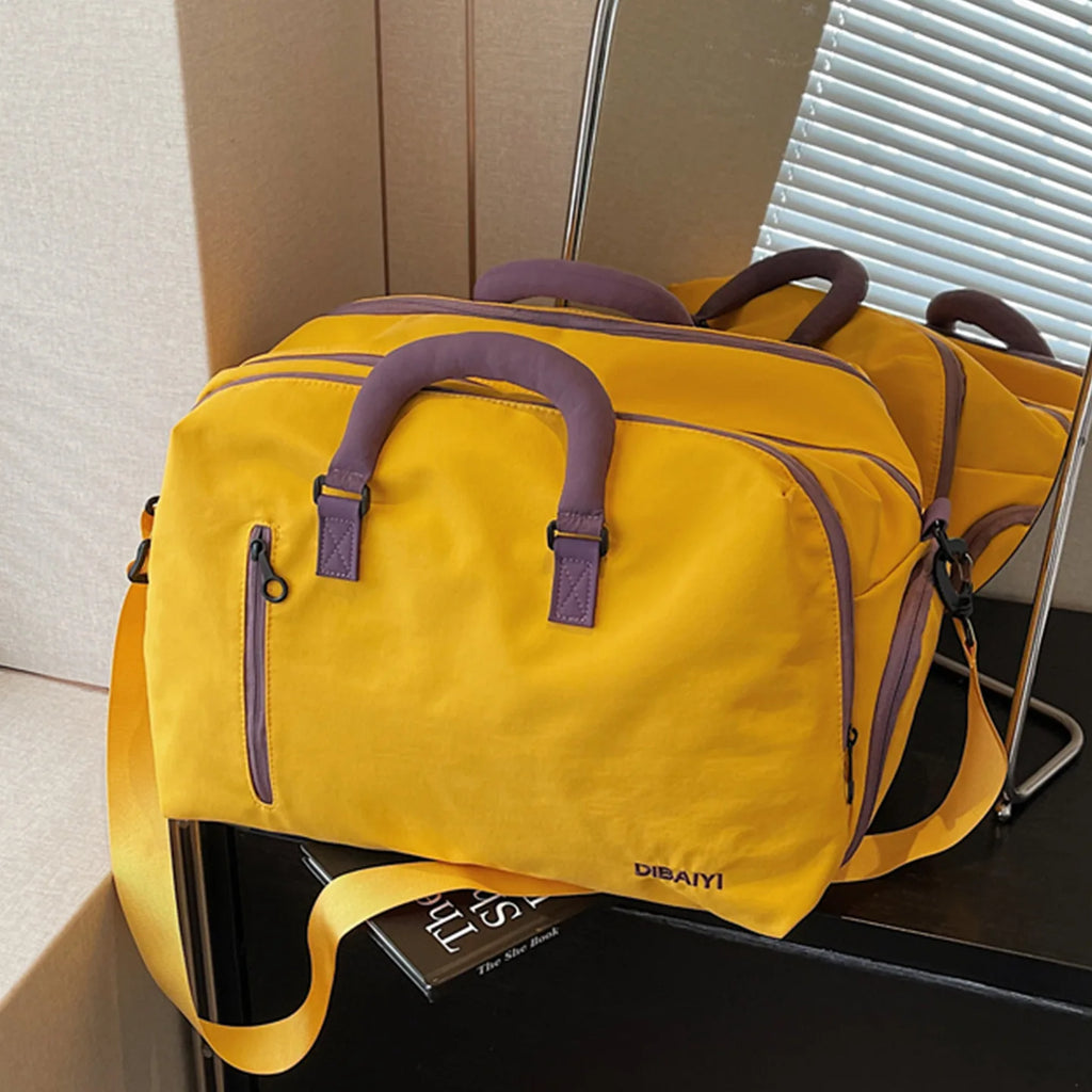 High Aesthetic Pure Color Large Capacity Lightweight Travel Bag Handheld Diagonal Sports Fitness Bag for Business Trips