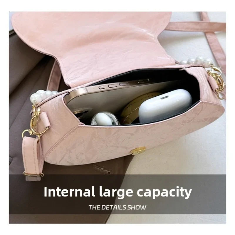 Women's Casual Messenger Bag with Pearl Detailing Trendy Shell Design Niche Fashion Bag for Autumn 2026