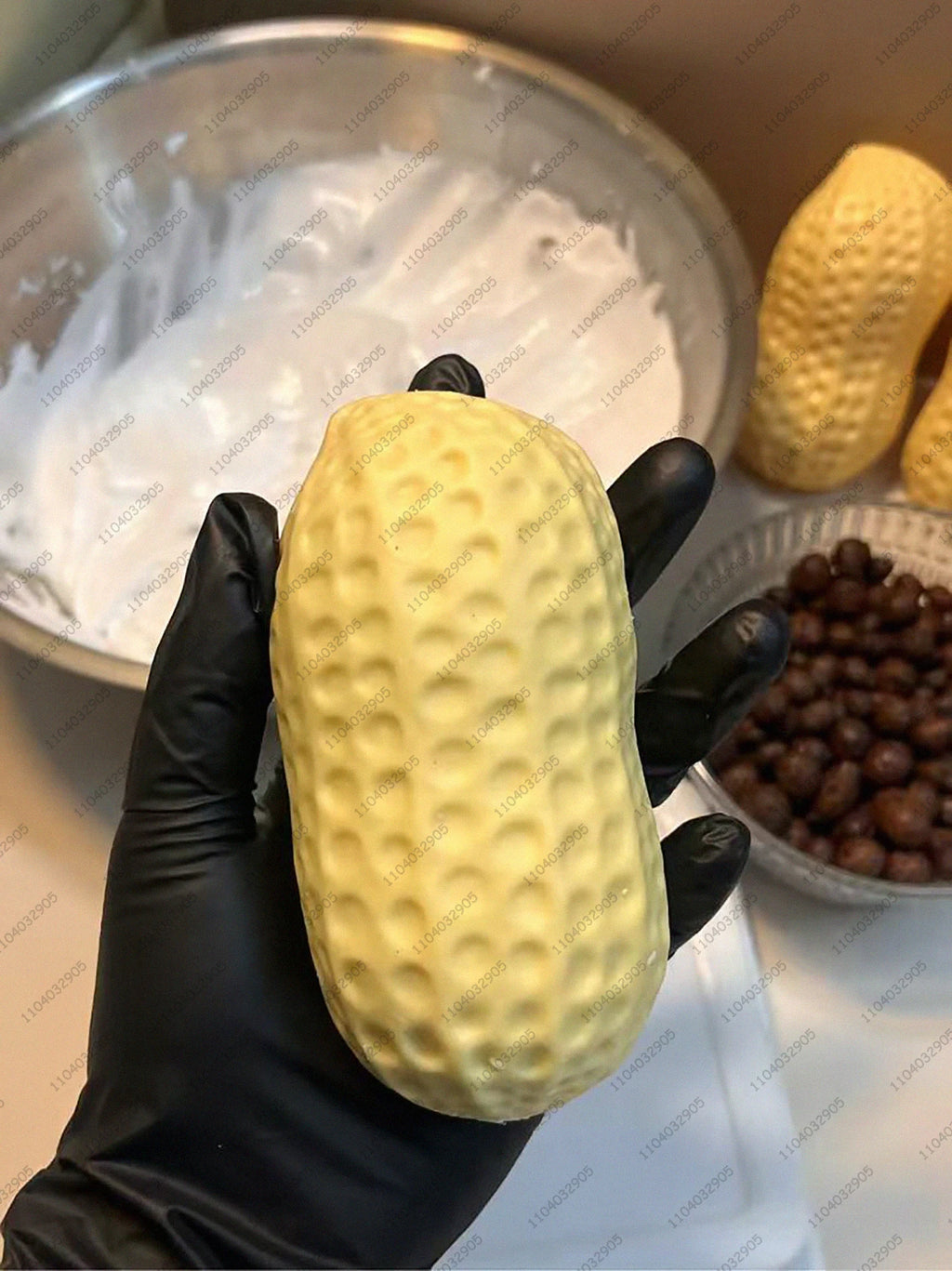 Peanut Stress Ball Crunchy Squeeze Bal Squishy Toy Simulated Peanut Squeeze Stress Relief Buttery-Soft Feel ASMR Sensory Adults@
