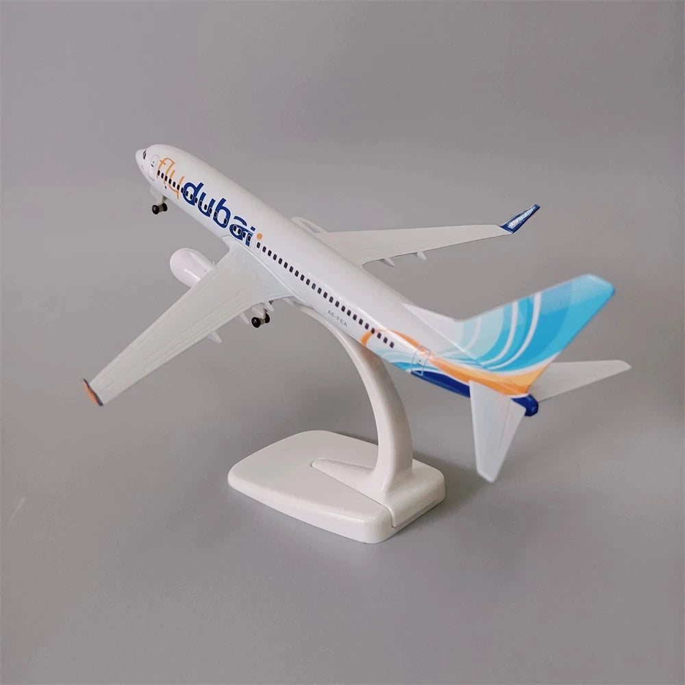 20cm Alloy Metal Airplane Model Air Fly Dubai Airlines B737 Diecast  Plane Model with Landing Gear Wheels Static Collectible