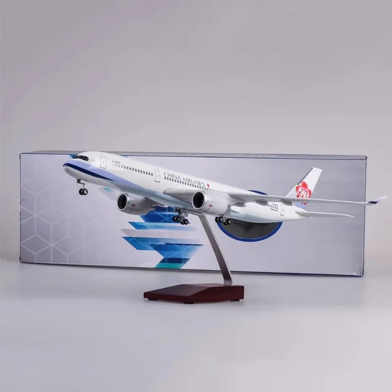 Model Airplane 47cm 1/142 Scale A350 Taiwan China Airline Model Planes Children'S Toys Aircraft Models For Collection Or Gift