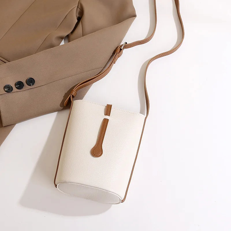 Cross border premium soft leather crossbody women's phone bag 2026 new commuting simple shoulder bucket bag small bag