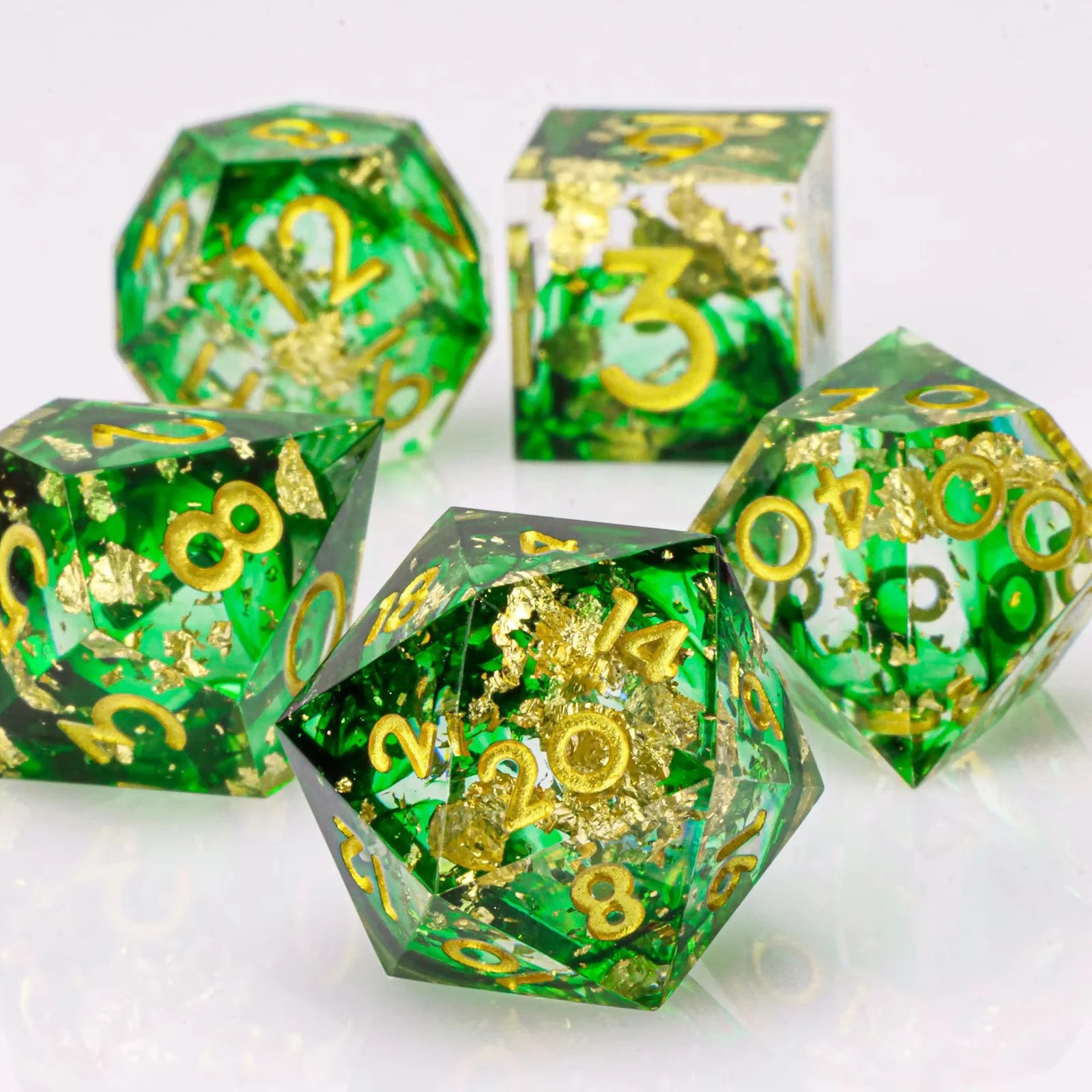 Dragon Eye Dice Set with Full Liquid Core & Sharp Edge | for D&D, Pathfinder RPG | Metallic Resin Dungeon Master Dice | for Gift