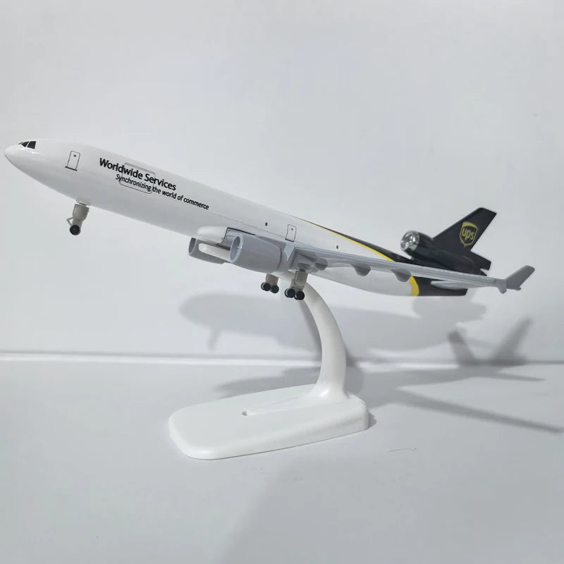JASON TUTU 20CM UPS McDonnell Douglas MD-11 Aircraft Model Planel Airplane Diecast Metal Planes Collect Gifts
