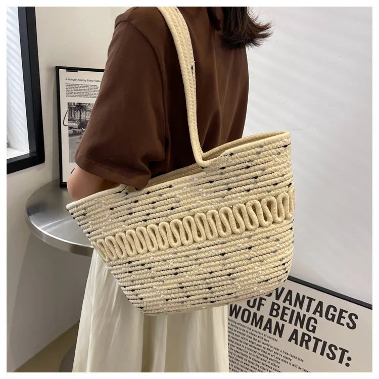 Shoulder Bag Summer Woven Bag Tote Bag Large Capacity Straw Bag for Summer Beach Holidays Women's Beach Bag Flower