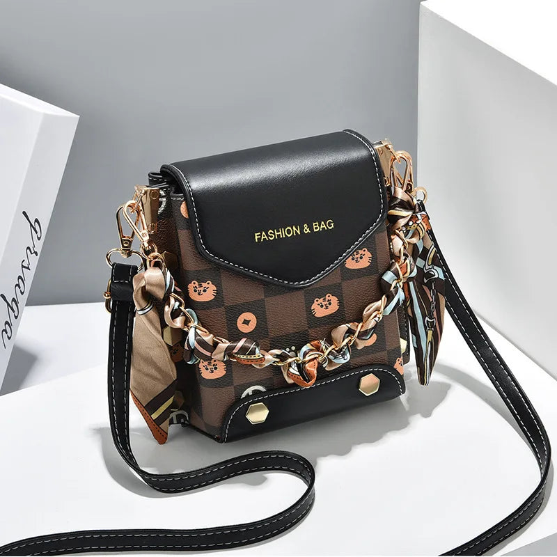 Mobile Phone Bag Women's New Summer Fashion Mini Bag Fashion Single Shoulder Crossbody Good-looking Suitable Daily Collocation