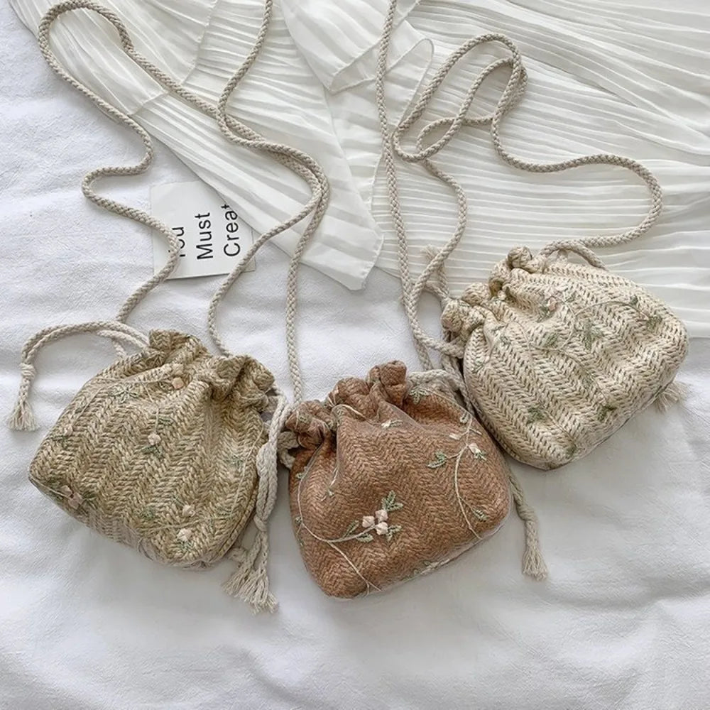 Fashion Rattan Straw Weave Bucket Bags Casual Small Beach Shoulder Bags Retro Handbags Totes Women Summer
