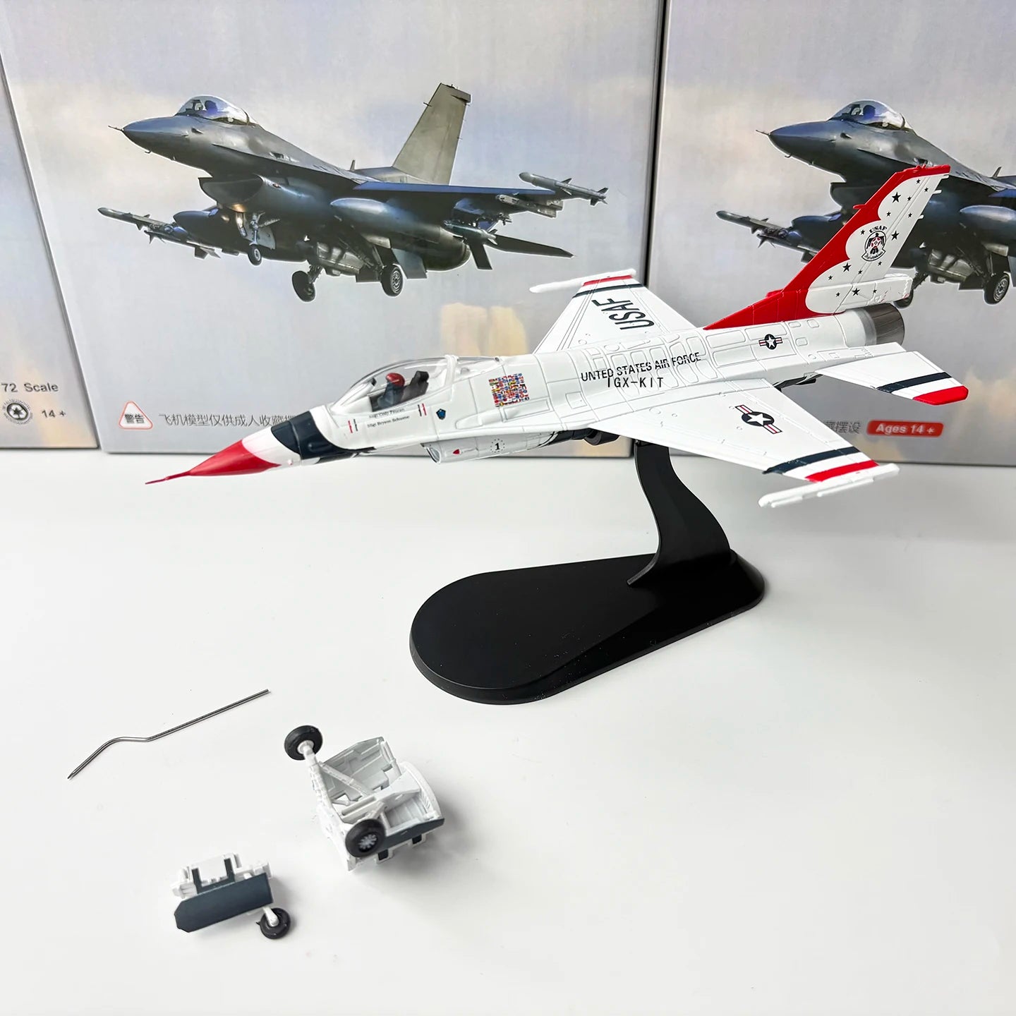 1/72 Scale U.S. Air Force F-16C Thunderbirds F16 F16C Fighter Jet Diecast Finished Military Plane Model Collection Ornament Gift