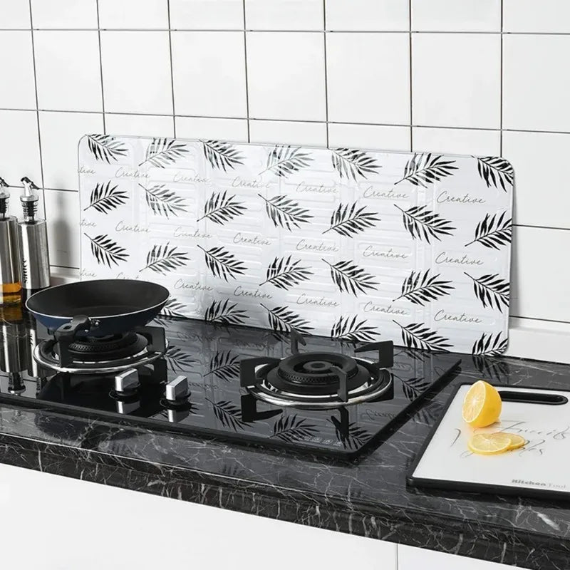 Kitchen Shield Splash Guard Cooking Frying Oil Splash Screen Cover Plate Gas Stove Splash Proof Baffle Cooking Oil Splash Baffle