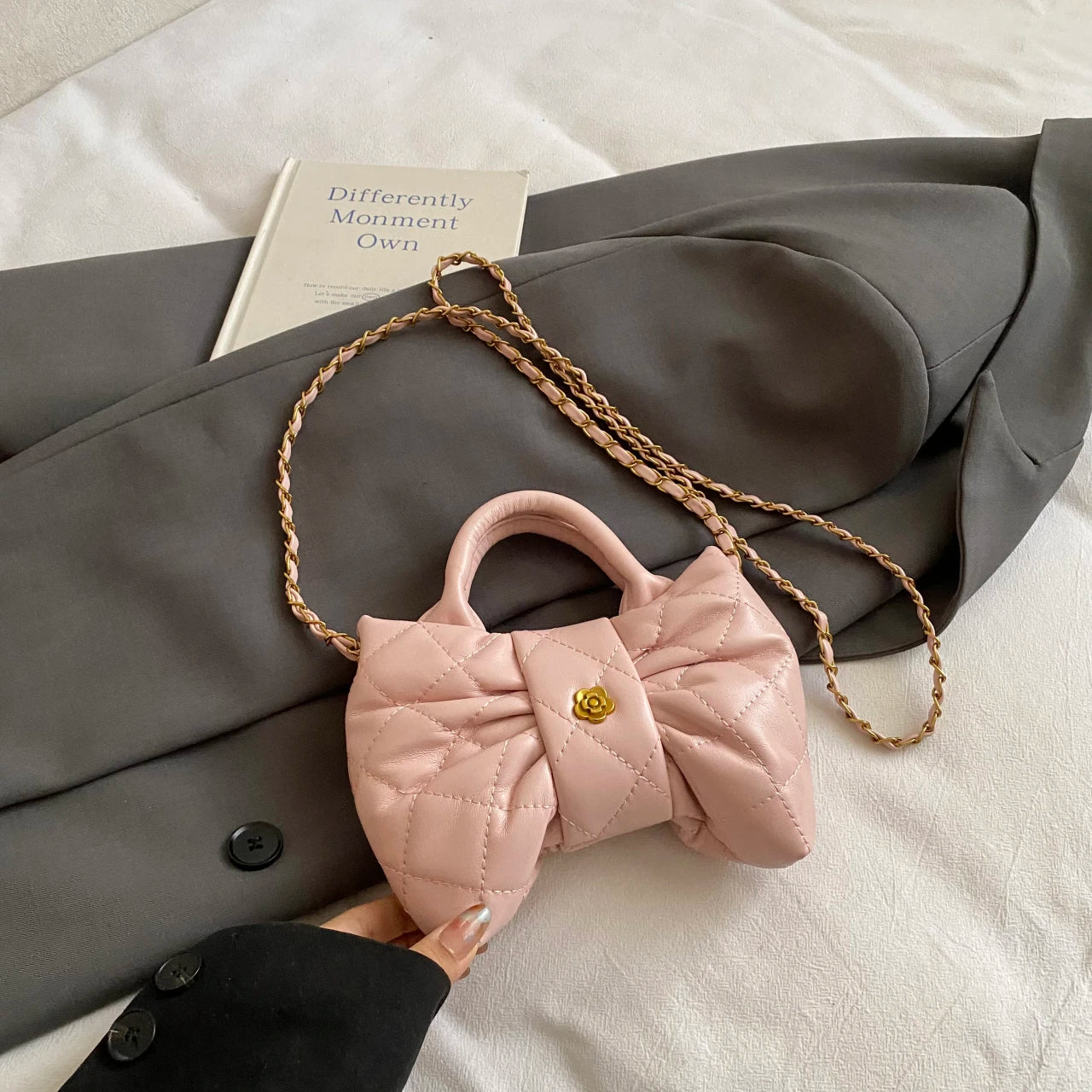 Super Mini Crossbody Bag With Short Handle Clutch Bag Fashion Handbag Silver Bag Lady Girls Trend Coin Purse Trend Lipstick Bag