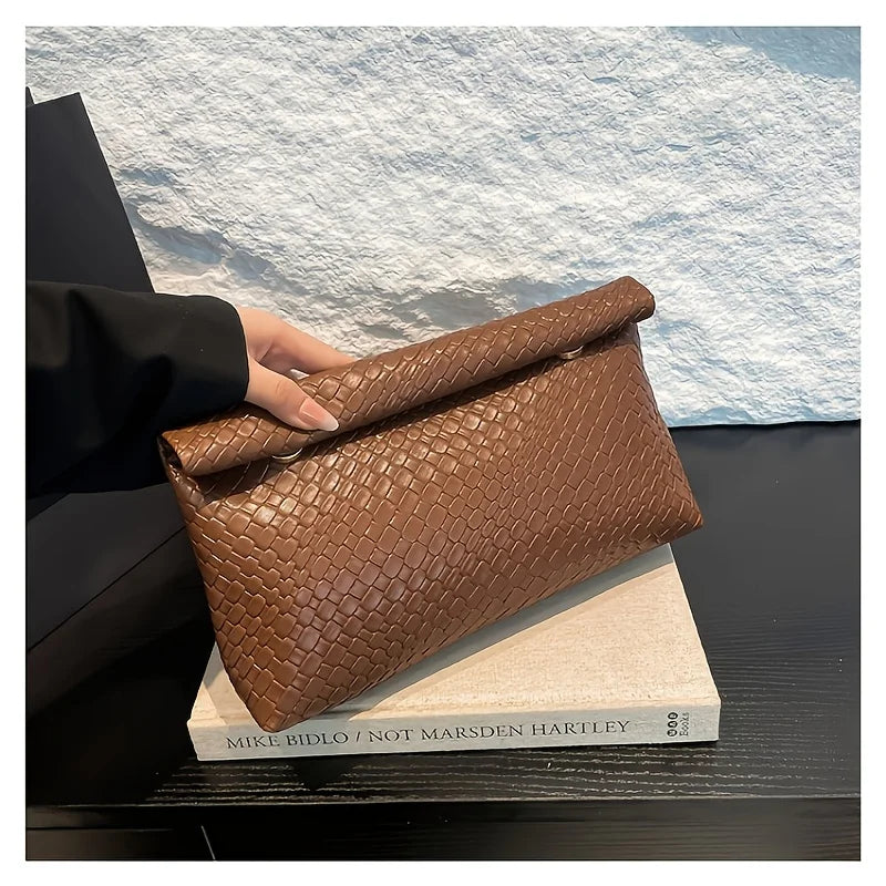 Fashionable and elegant clutch bag, large-capacity flip-top dinner bag, versatile handbag, ladies' shopping bag