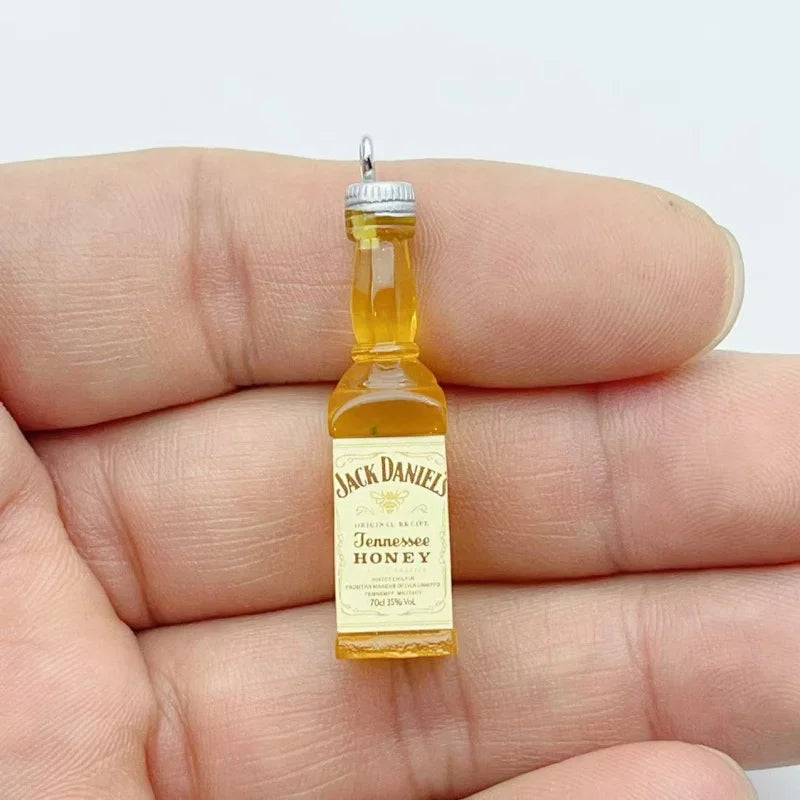 10Pcs Random Mixed Mini Liquor Bottle Resin Charms Simulation Drink Bottle Pendant DIY Handmade Jewelry Keychain Accessories