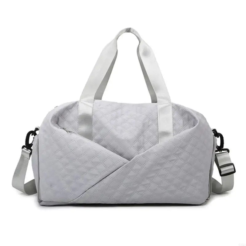 Q1QA Large Duffle Bag for Gym and Travel Sport Bag With Wet and Dry Compartments Suitable for Yoga and Short Trip