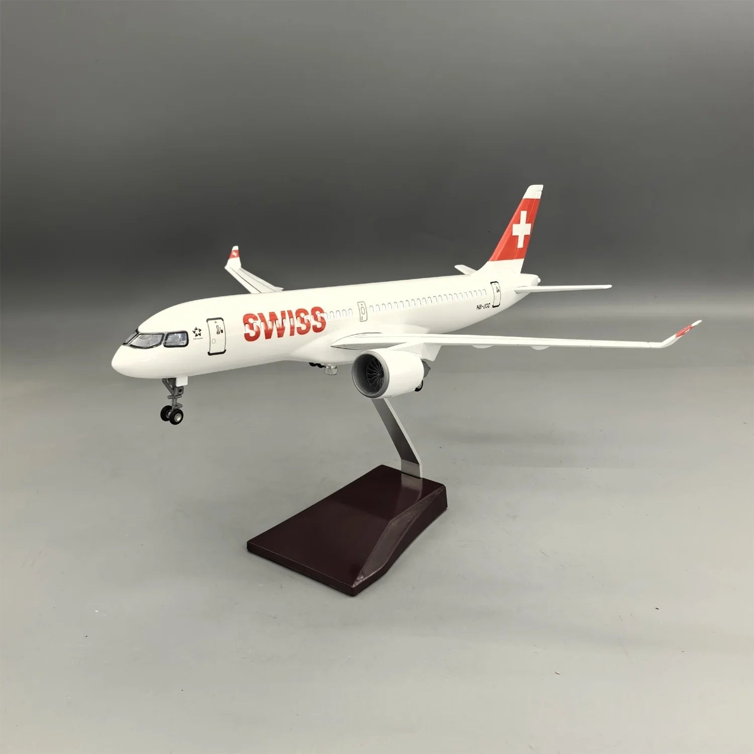 A220-300 Swiss Airways 38cm Resin Aircraft Model With Lights And Wheel Scale Airplane Diecast Aviation Enthusiast Assemble Gift