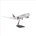 787 Emirates Aircraft Model With Lights And Wheels Simulation, Static Model Ornament, Model Airplane Enthusiast Gift