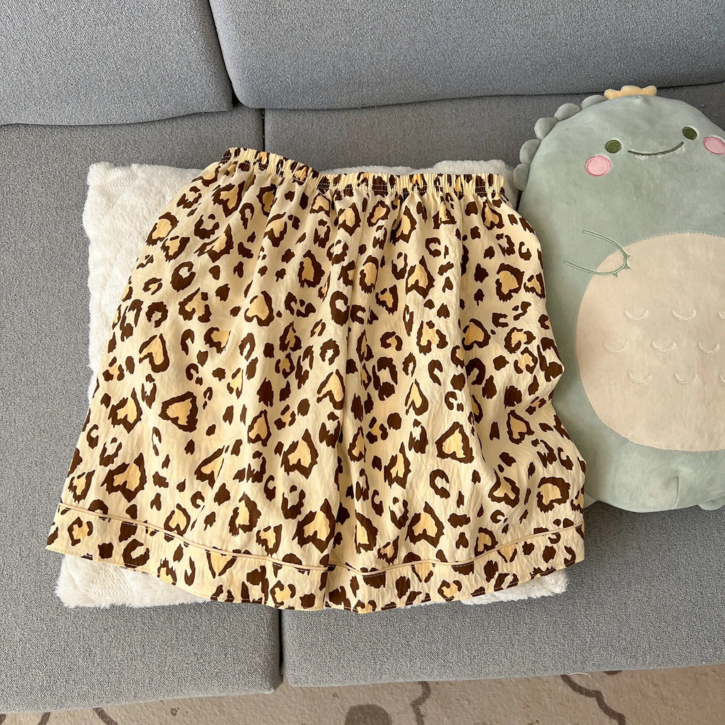 Women's Summer Thin Pajamas with Leopard Print Pattern, Short-Sleeved Shorts, Sweet and Cute, Can Be Worn Outside in Summer, Two-Piece Home Wear Set