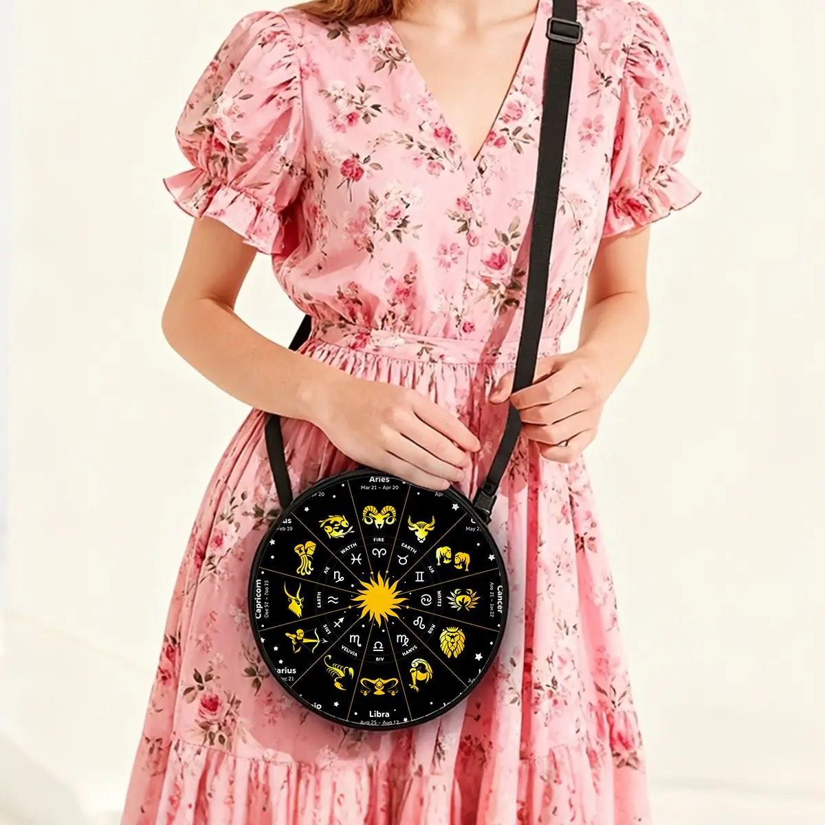 12 Constellations Round Shoulder Bag Casual Messenger Bag Daily Adjustable Strap Crossbody Bag for Woman Best Gifts 2D Flat