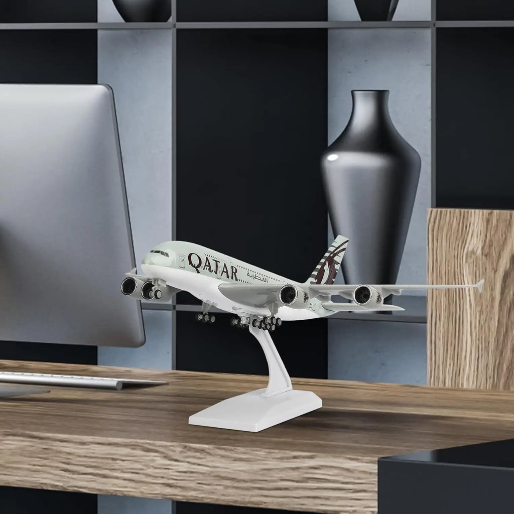 Model Airplane Toy 30cm Qatar A380 Plane Model Desk Accessories Aircraft Model Diecast Resin Planes Collect Room Decor