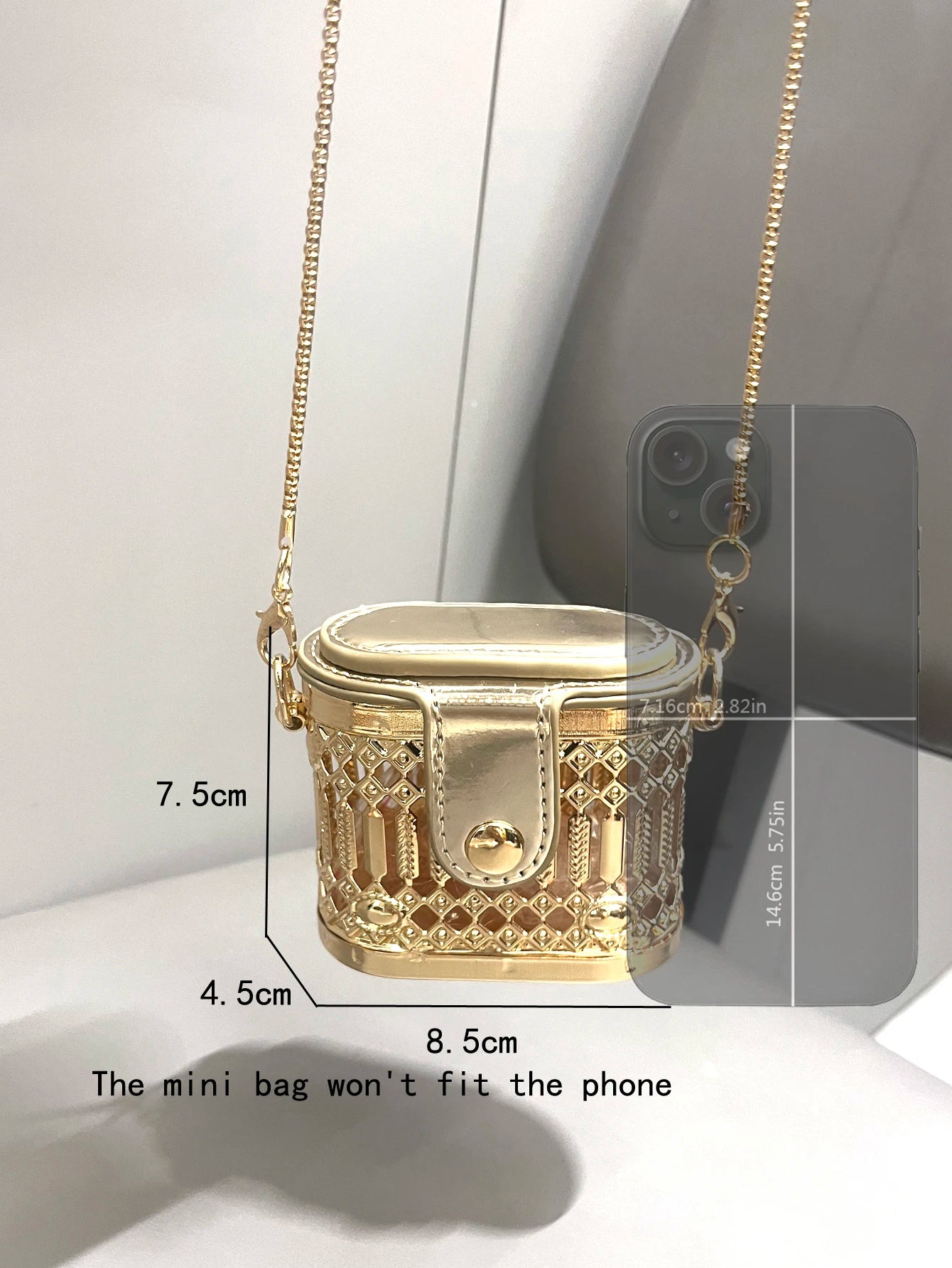Super mini small  bag Golden luxury Designer shoulder bags Evening bag Purses and handbag funny metal shape Clutch purse Party