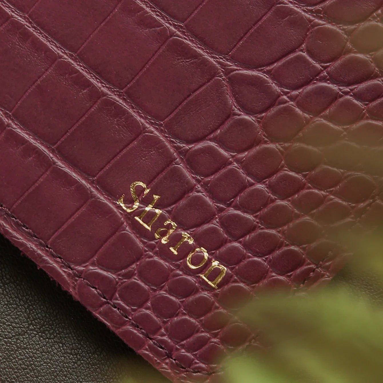 1PC Personalized Name Passport Holder Customized Passport Cover Luxurious Chic Alligator Print Wallet Holder Travel Accessories