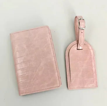 Fashion Crocodile Pattern Leather Passport Holder Custom Name Travel Luggage Tag Engrave Initials Retro Luxury Card Holder Gift