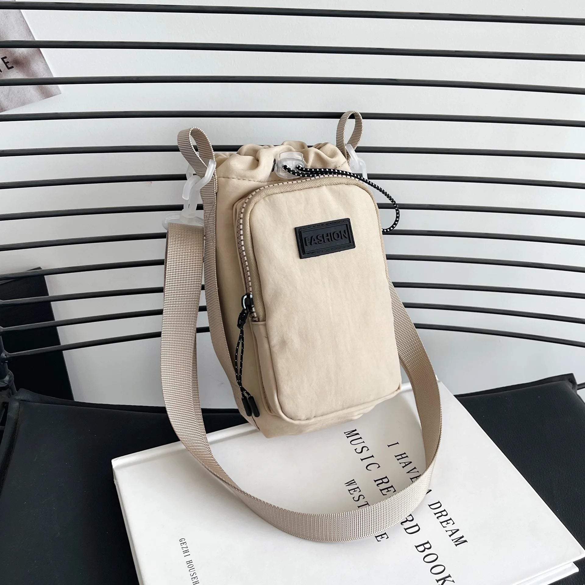 Multifunctional Outdoor Travel Water Bottle Cup Bag Lightweight Sports Crossbody Bag Cycling Backpack Single Shoulder Phone Bag