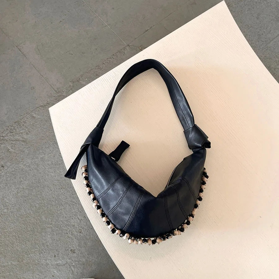 Personality niche trend messenger bag locomotive bag rivet simple versatile temperament chain single shoulder dumpling bag