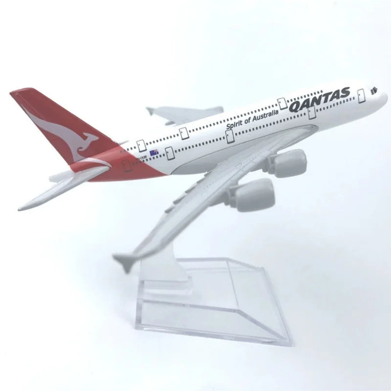 Air Australia Qantas A380 Airlines Airways 16cm 380 Toys Model Planel Airplane Diecast Metal 1/400 Scale w Stand Room