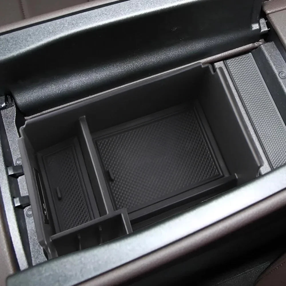 Car Armrest Storage Box for Mercedes Benz GLE W167 V167 350 450 400d 2020 2021 2022 2023 2024 Central Glove Tray Holder