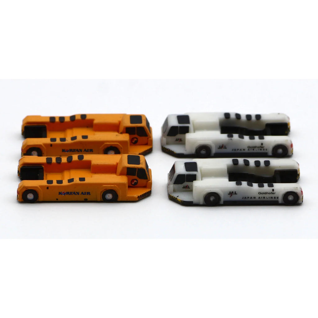 JCGSE007 JC Wings 1:400 Goldhofer Aircraft tug truck Pushback Tractor 4in1 Plastic Models