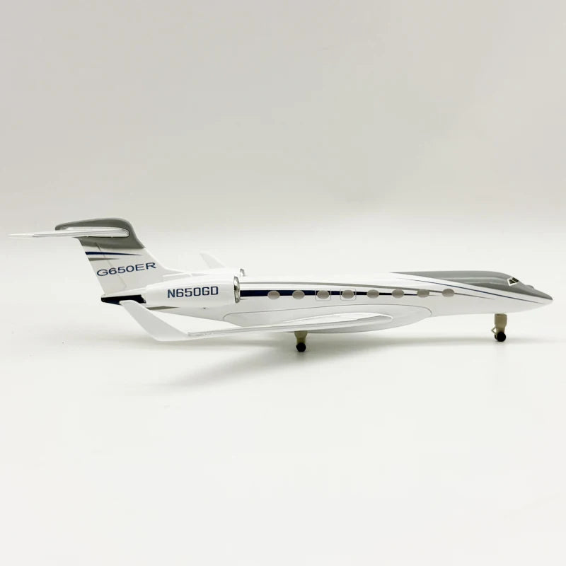 20CM Aircraft Business Jet Gulfstream G650 Aircraft Diecast 1/200 Scale Plane Collectible Miniatures Airplane Diecast Gift
