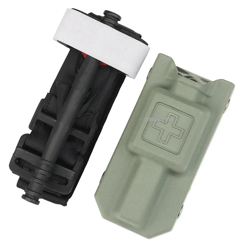 Tactical Tourniquet Holder Portable MOLLE Hunting Emergency Tourniquet Case Outdoor Combat Training Medical First Aid Equipment