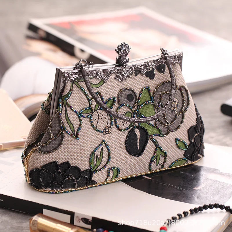 Boutique  Chinese Style Embroidery Floral Women Beaded Evening Purse Bridal Flower Clutch Bag Wedding Party Frame Handbag